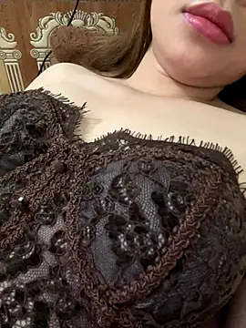 -Moon-20 online show from 12-15-25, 03:07