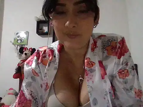 0lucer0 online show from 02-11-26, 10:59