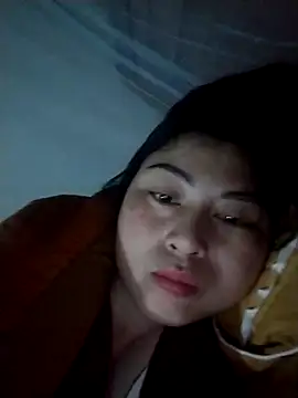 Snapshot of Paerl-sweet chatting on 12-19-25, 12:03 Paerl-sweet online show from 12-19-25, 12:03