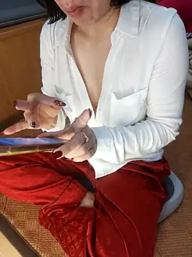 Snapshot of Alone_nothing chatting on 02-21-26, 02:41 Alone nothing online show from 02-21-26, 02:41