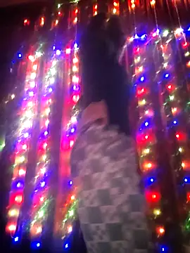 Snapshot of Alone_nothing chatting on 01-07-26, 11:21 Alone nothing online show from 01-07-26, 11:21