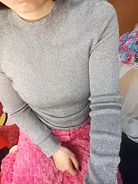 Snapshot of Alone_nothing chatting on 02-13-26, 02:50 Alone nothing online show from 02-13-26, 02:50