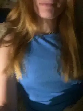 Snapshot of laysfregd2025 chatting on 12-18-25, 01:44 laysfregd2025 online show from 12-18-25, 01:44