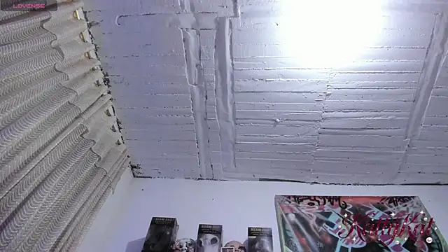 Julls420  online show from 06-30-26, 03:28