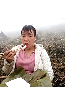 anna-can online show from 02-05-26, 04:19