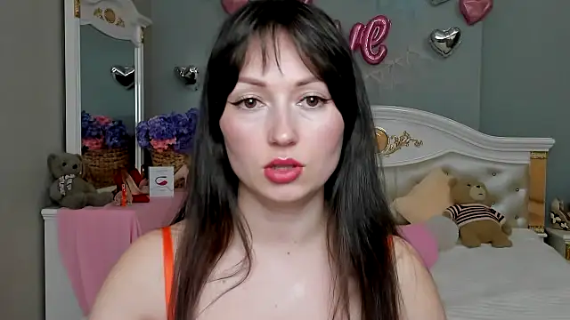 Snapshot of RosiAlina chatting on 04-29-26, 06:50 RosiAlina online show from 04-29-26, 06:50