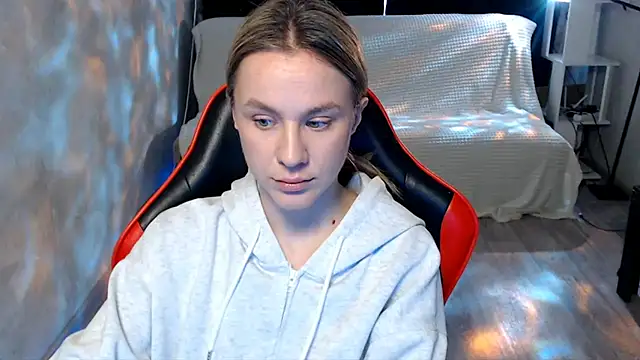 MiaBun1 online show from 03-16-26, 03:47