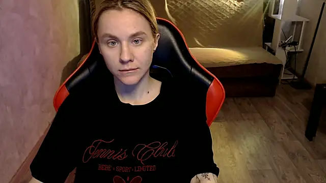 MiaBun1 online show from 04-04-26, 02:23