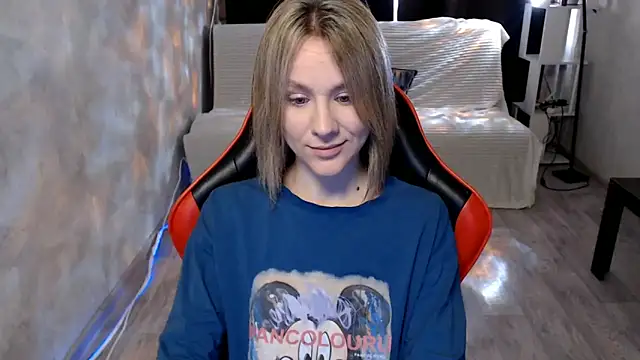 MiaBun1 online show from 03-04-26, 05:15