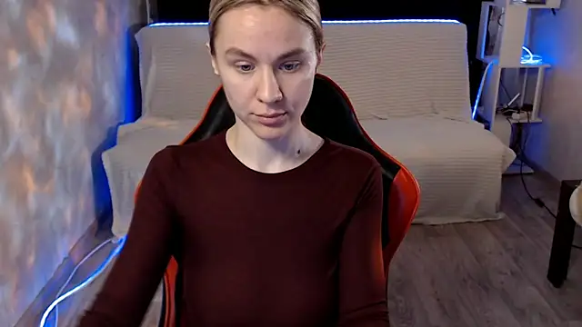 MiaBun1 online show from 04-13-26, 03:21