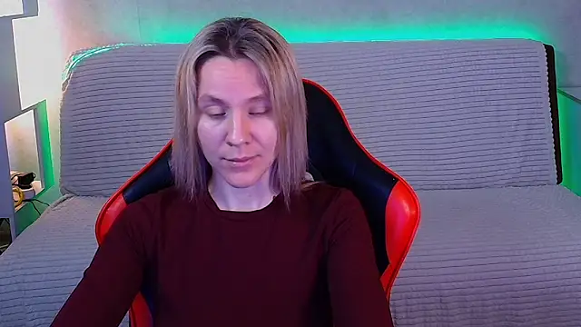 MiaBun1 online show from 05-03-26, 03:11