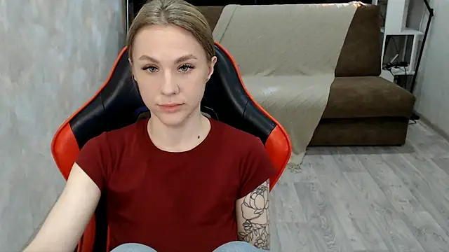 MiaBun1 online show from 02-07-26, 04:31