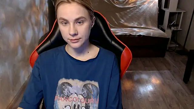 MiaBun1 online show from 04-04-26, 12:39