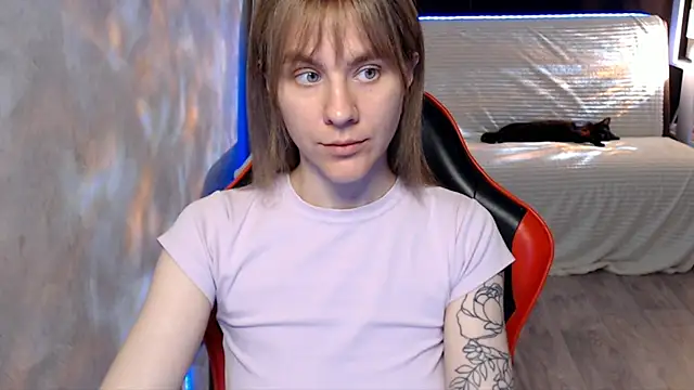 MiaBun1 online show from 05-19-26, 01:51