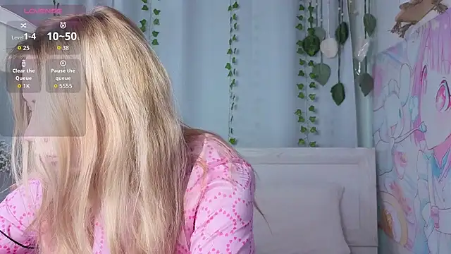 Snapshot of kaity_berry chatting on 02-28-26, 08:14 kaity berry online show from 02-28-26, 08:14