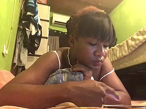 Snapshot of AsianBlackBeauty69 chatting on 07-05-26, 04:25 AsianBlackBeauty69 online show from 07-05-26, 04:25