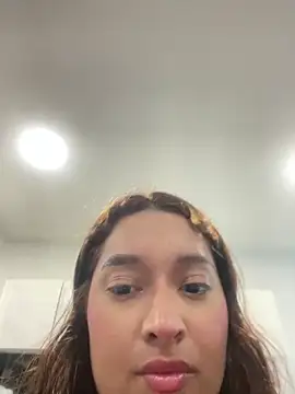 Snapshot of Emily_Jonness_ chatting on 01-07-26, 11:26 Emily Jonness online show from 01-07-26, 11:26