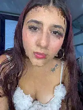 Snapshot of Nahomy_Harperr chatting on 12-18-25, 11:36 Nahomy Harperr online show from 12-18-25, 11:36