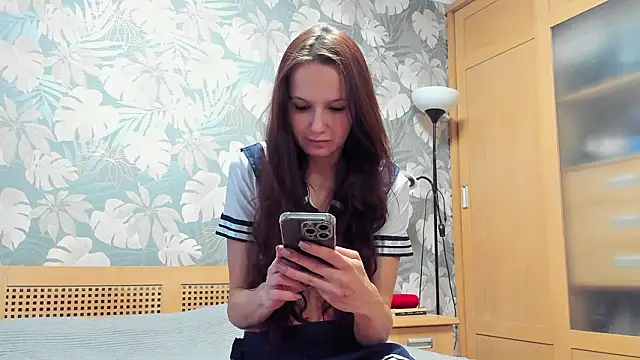 OliviaMuur online show from 02-03-26, 05:05