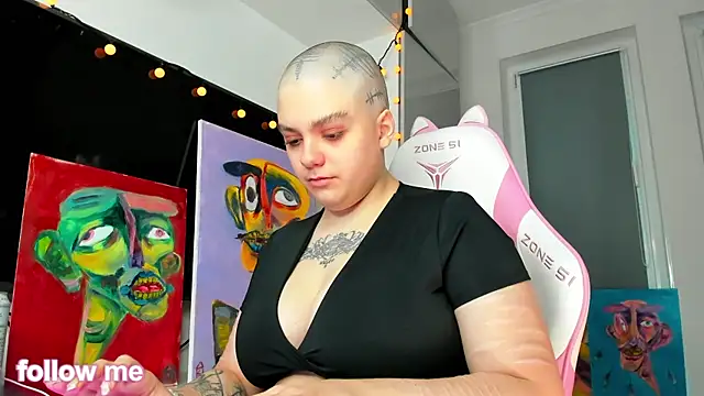 Snapshot of enigmastella chatting on 12-20-25, 11:02 enigmastella online show from 12-20-25, 11:02