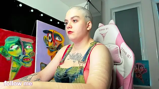 Snapshot of enigmastella chatting on 12-19-25, 11:01 enigmastella online show from 12-19-25, 11:01