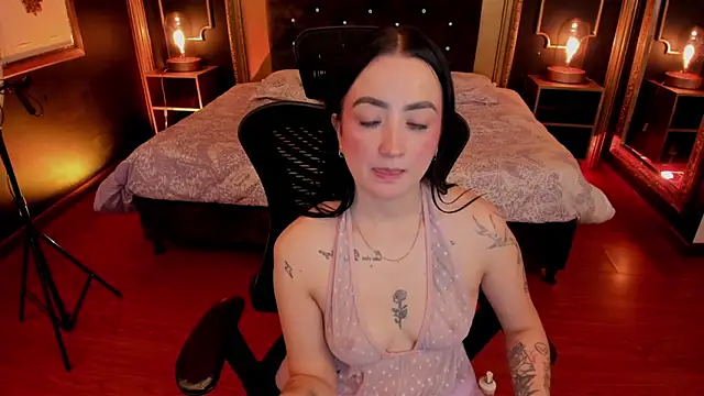 Snapshot of Sabrina_Cutte chatting on 06-20-26, 03:39 Sabrina Cutte online show from 06-20-26, 03:39