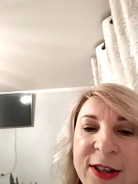 AhlyssaLove1155 online show from 12-17-25, 07:52