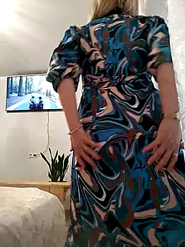 AhlyssaLove1155 online show from 05-01-26, 04:45