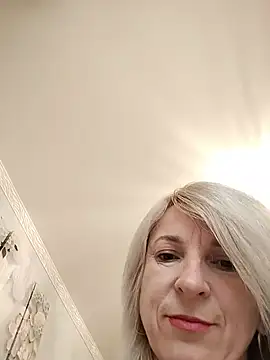 AhlyssaLove1155 online show from 07-07-26, 03:15
