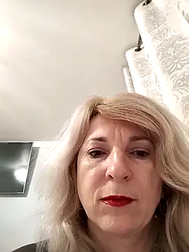 AhlyssaLove1155 online show from 02-15-26, 06:07