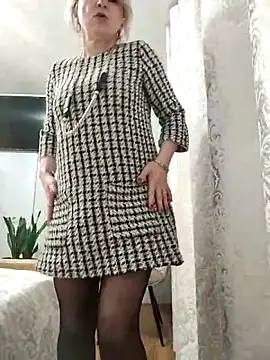 AhlyssaLove1155 online show from 02-13-26, 03:56