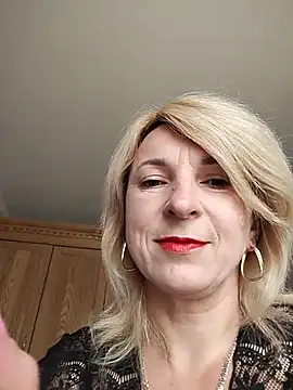 AhlyssaLove1155 online show from 07-04-26, 01:48