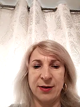 AhlyssaLove1155 online show from 04-14-26, 02:33