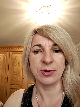 AhlyssaLove1155 online show from 05-29-26, 04:24
