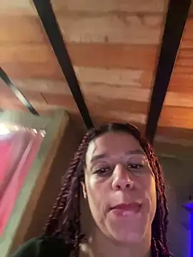 Luna    dance online show from 12-18-25, 03:16