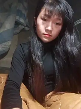 hinata-xx online show from 12-16-25, 03:33