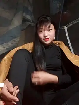 hinata-xx online show from 12-15-25, 05:35