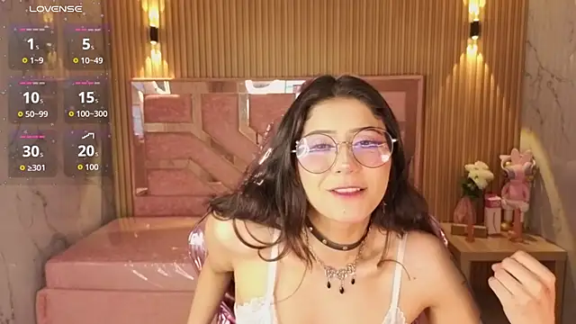 miss devil s online show from 03-12-26, 03:12