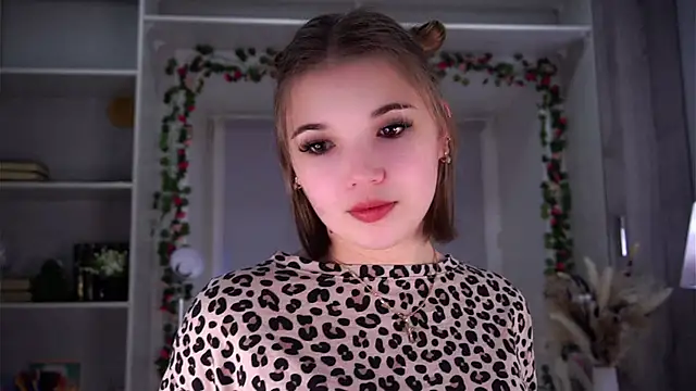 SolBurri online show from 12-14-25, 02:51