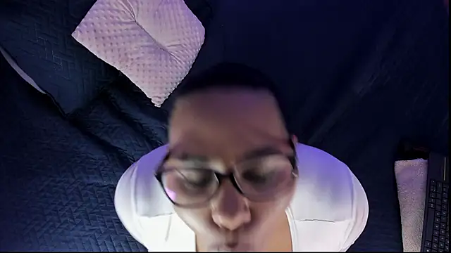 chocolattesexxx online show from 05-17-26, 10:43