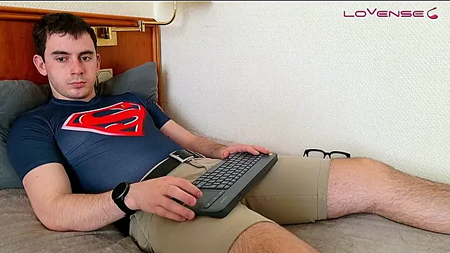 Snapshot of Tommy_Lidds chatting on 05-31-26, 12:22 Tommy Lidds online show from 05-31-26, 12:22