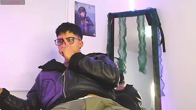 DerekMoon online show from 01-16-26, 10:03