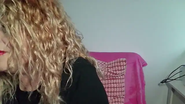 mariajosebarrazaa online show from 03-06-26, 06:25