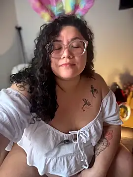 VanesssaMilf  online show from 03-31-26, 10:34