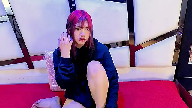 Snapshot of NamiMoon1 chatting on 12-14-25, 12:44 NamiMoon1 online show from 12-14-25, 12:44