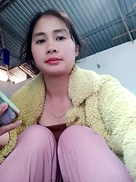 Him MountainGirl online show from 12-22-25, 02:22