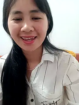 Him MountainGirl online show from 04-12-26, 09:34