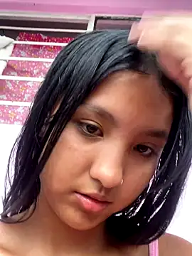 firuze hatunn1 online show from 12-13-25, 08:37