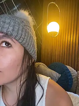 ValentinaEliot online show from 04-04-26, 04:24