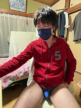 Snapshot of Hirokazu_12 chatting on 06-03-26, 11:33 Hirokazu 12 online show from 06-03-26, 11:33